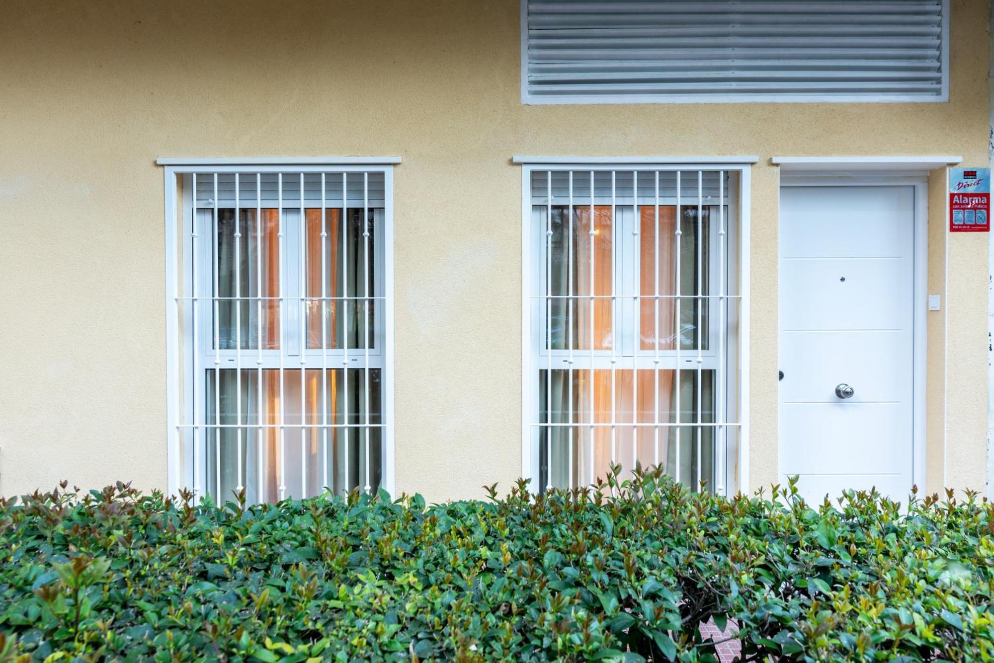 Apartamento Mikaela Alcala De Henares Bagian luar foto